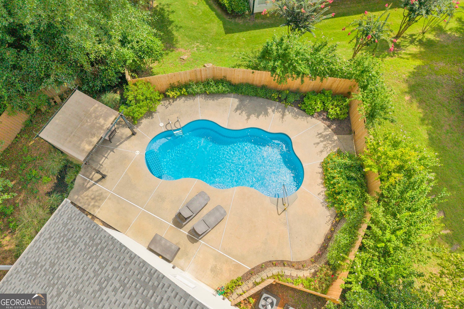 214 Kingsley WAY