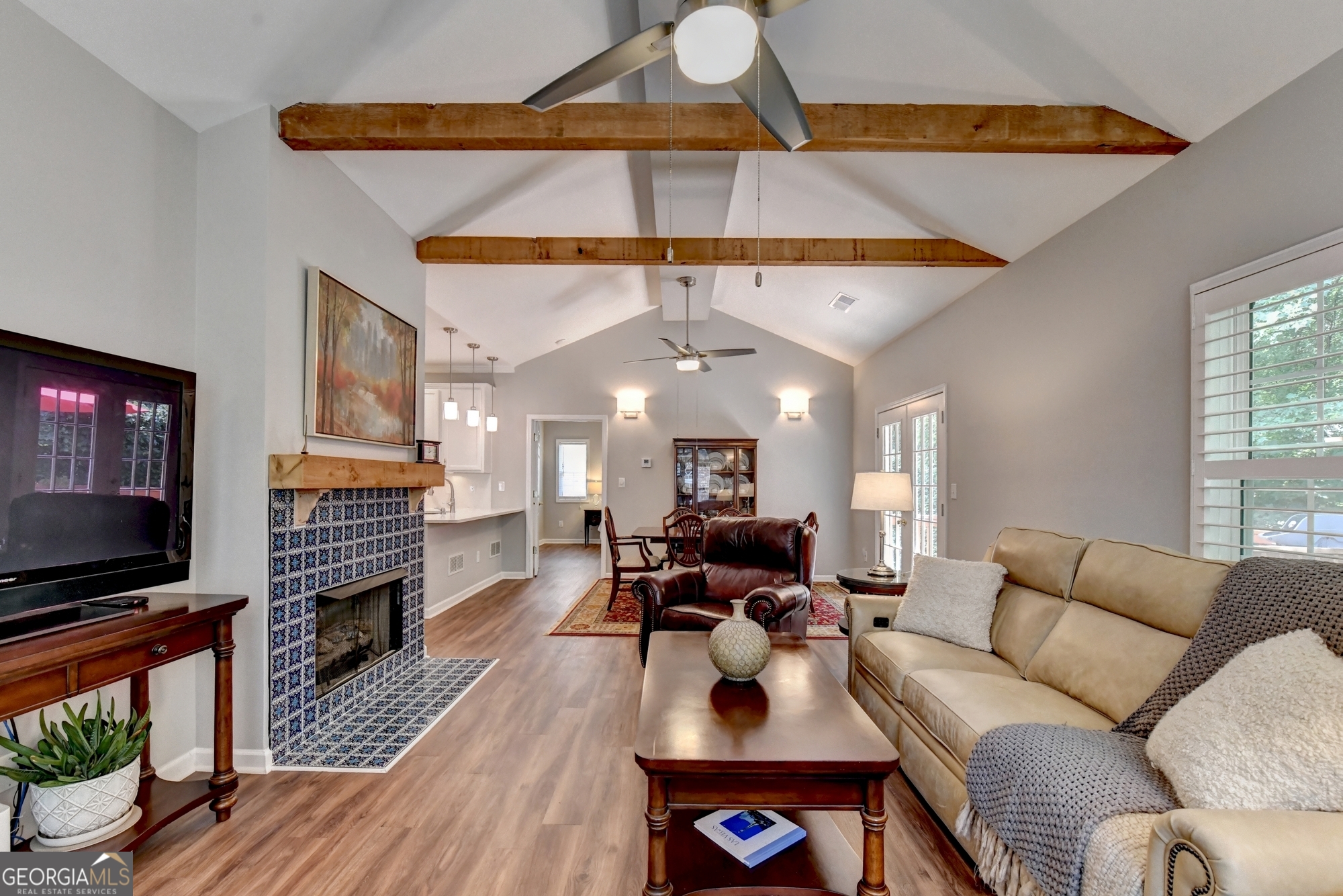 3321 Raes Creek RD BLDG 11