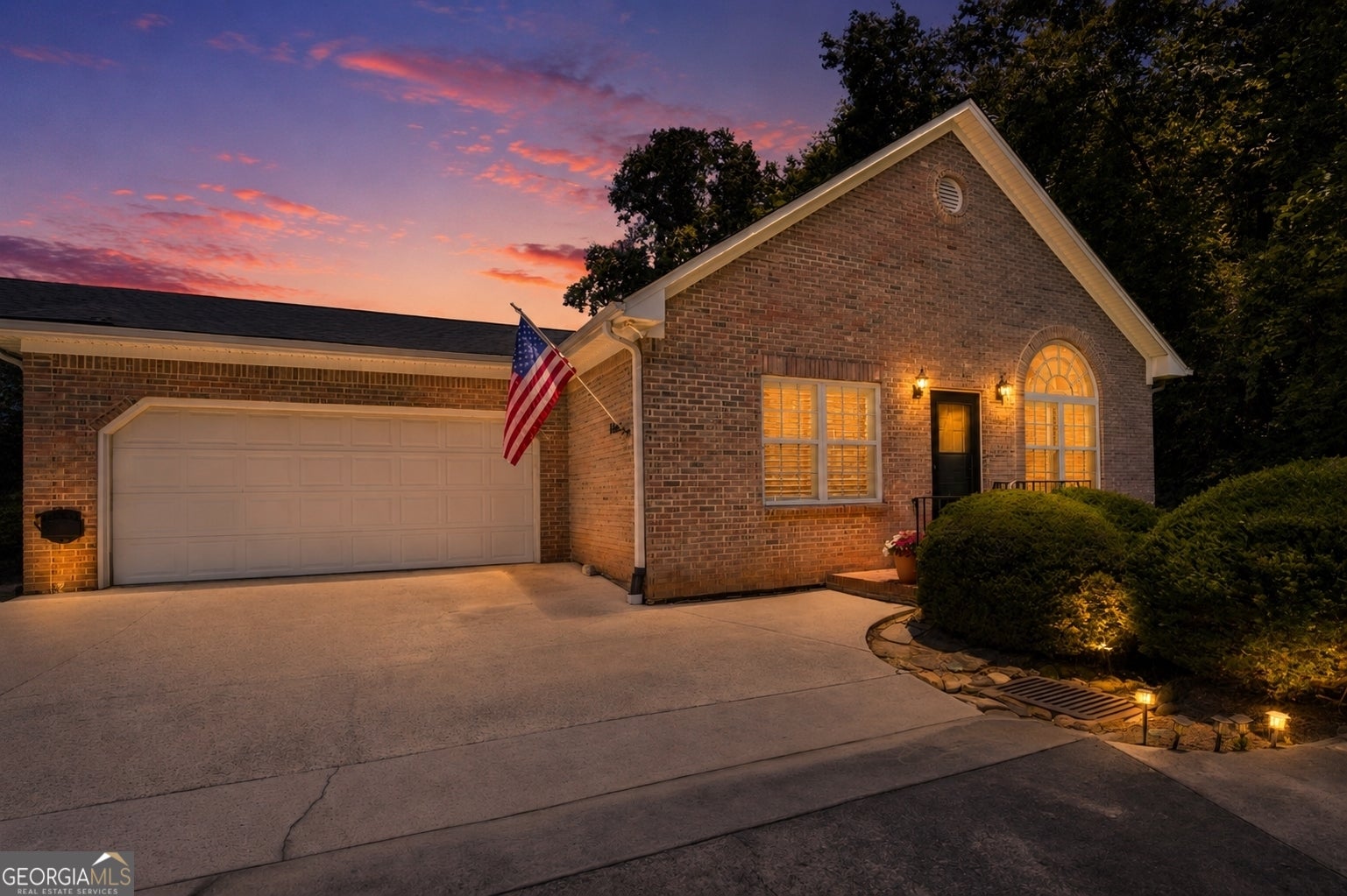 3321 Raes Creek RD BLDG 11
