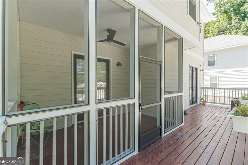 Atlanta, Georgia 30316, United States, 5 Bedrooms Bedrooms, ,4 BathroomsBathrooms,Residential,Pending,250954