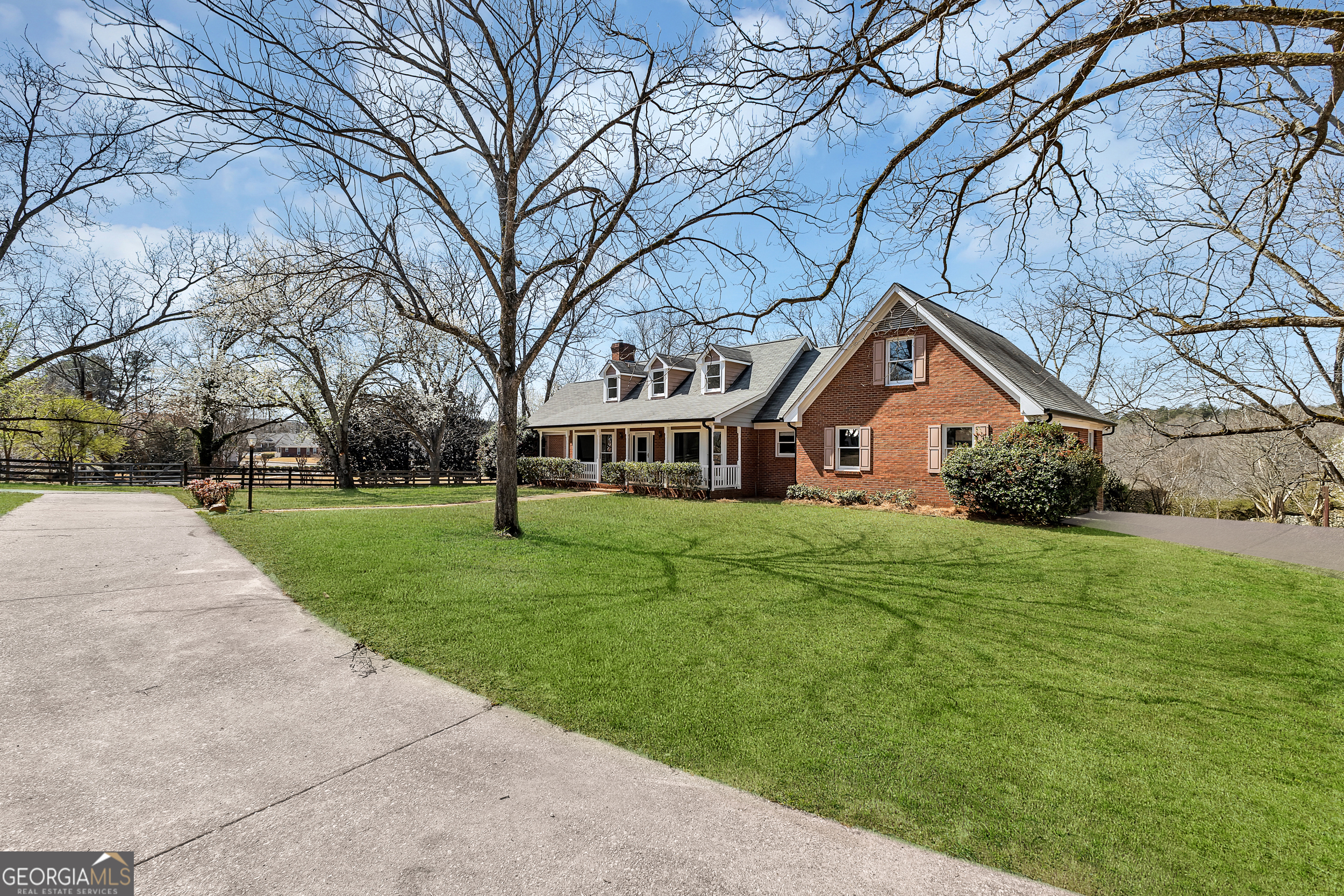 McDonough, Georgia 30253, United States, 4 Bedrooms Bedrooms, ,4 BathroomsBathrooms,Residential,Pending,87552