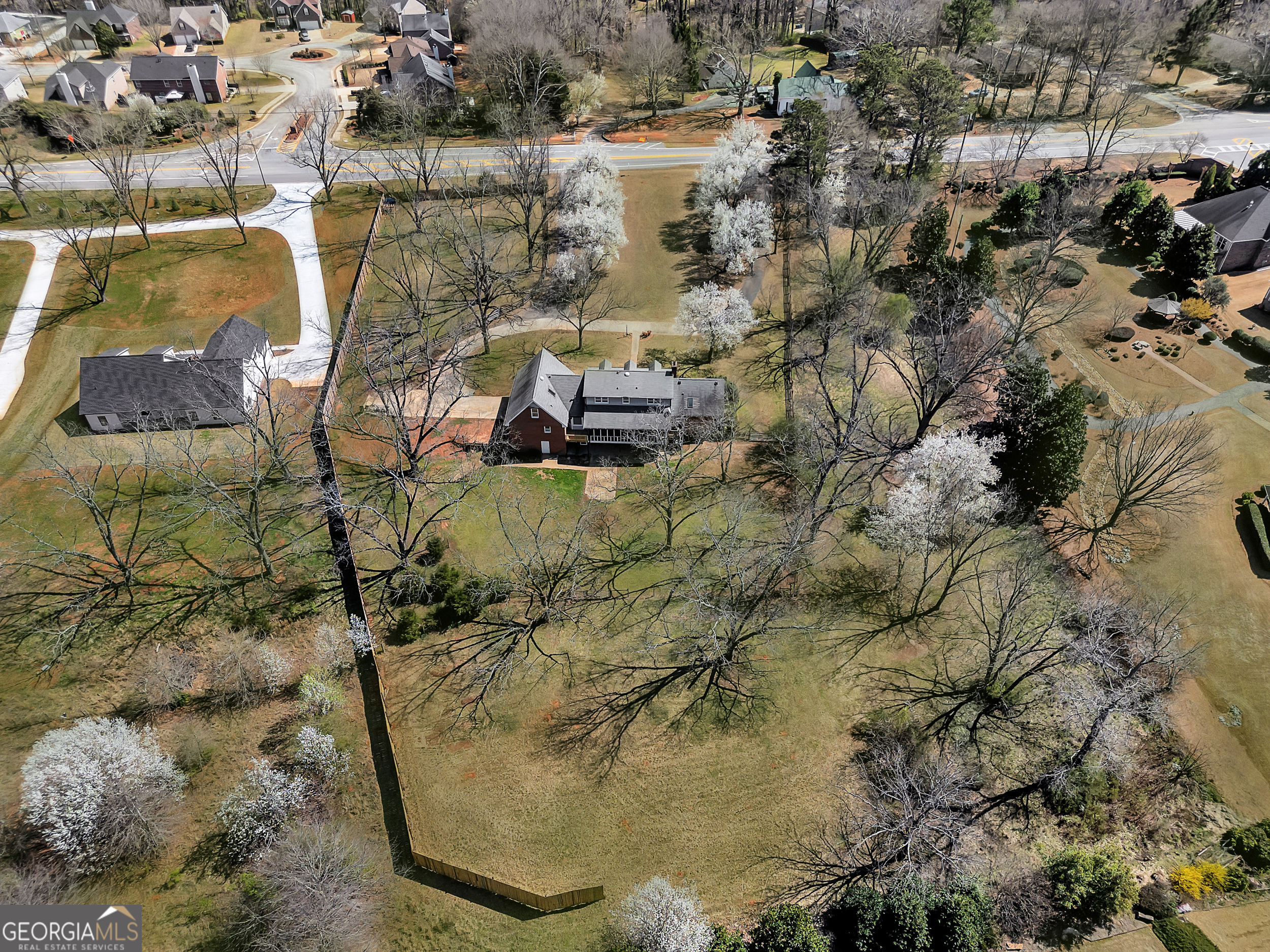 McDonough, Georgia 30253, United States, 4 Bedrooms Bedrooms, ,4 BathroomsBathrooms,Residential,Pending,87552