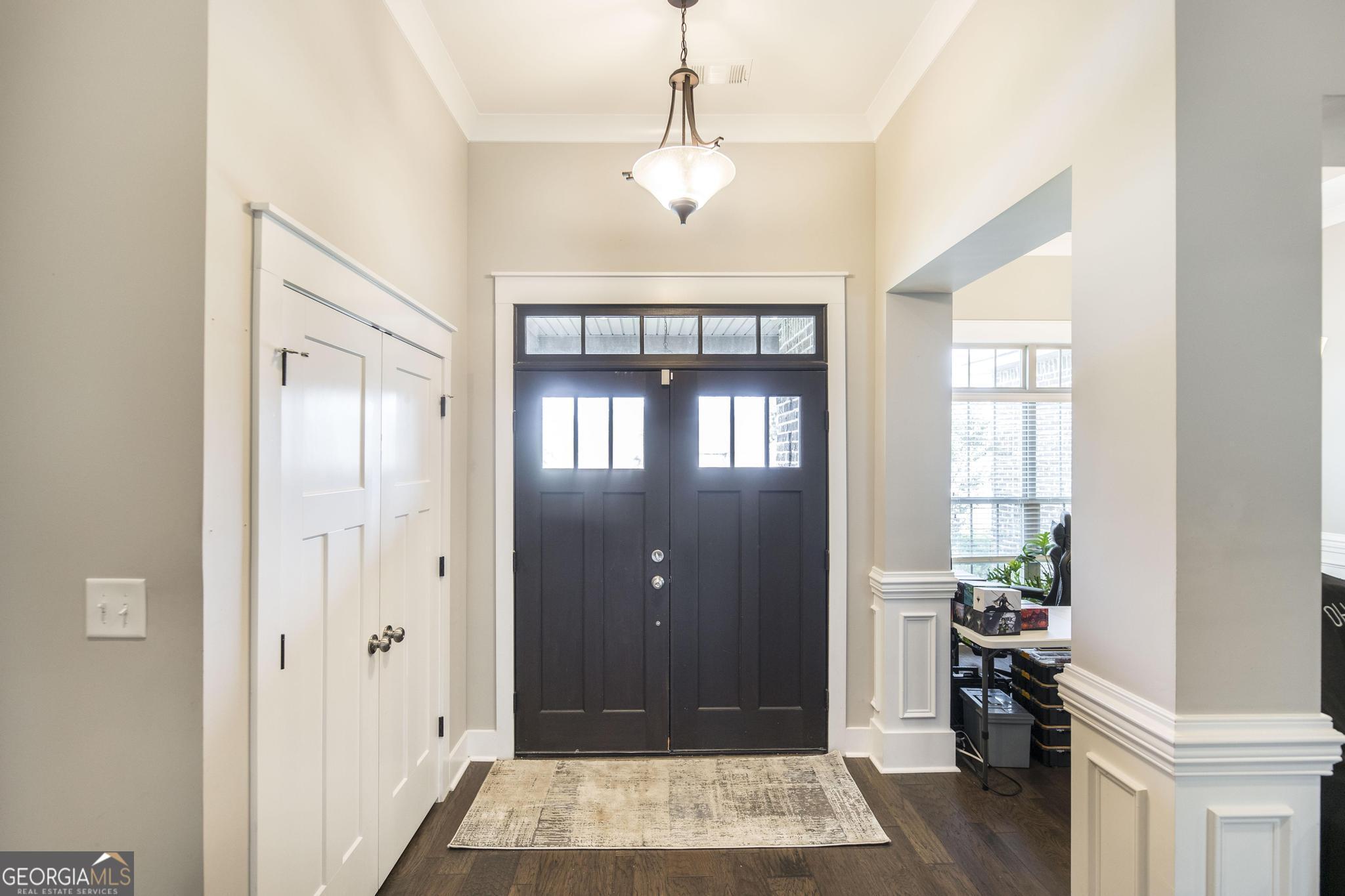 216 Rustic Live Oak TRL