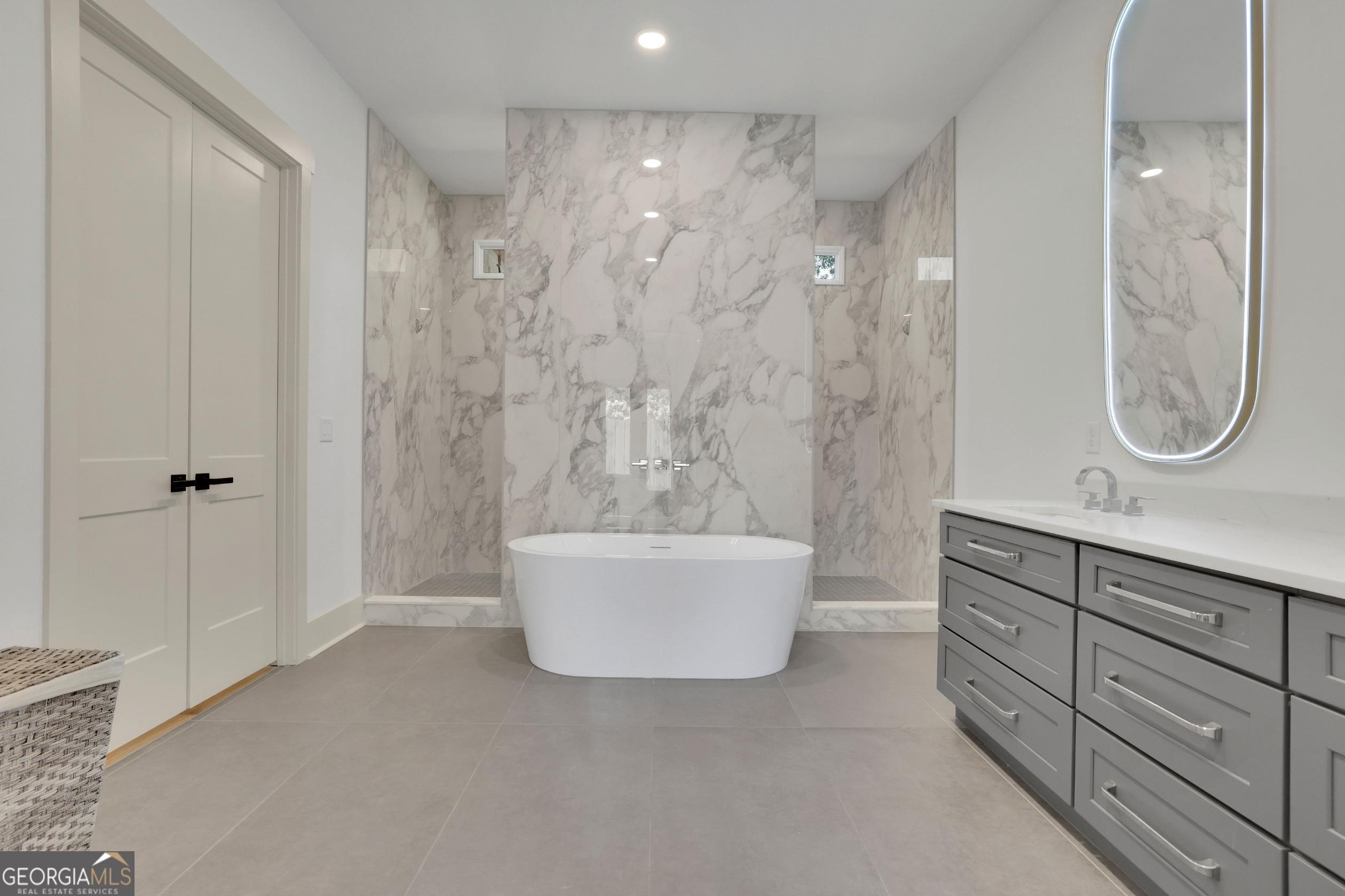 5525 Hubbard Town RD