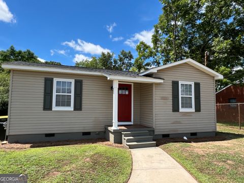 A home in Newnan