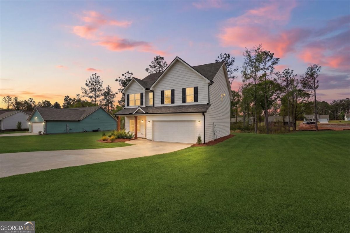 32 JOSEPH LN