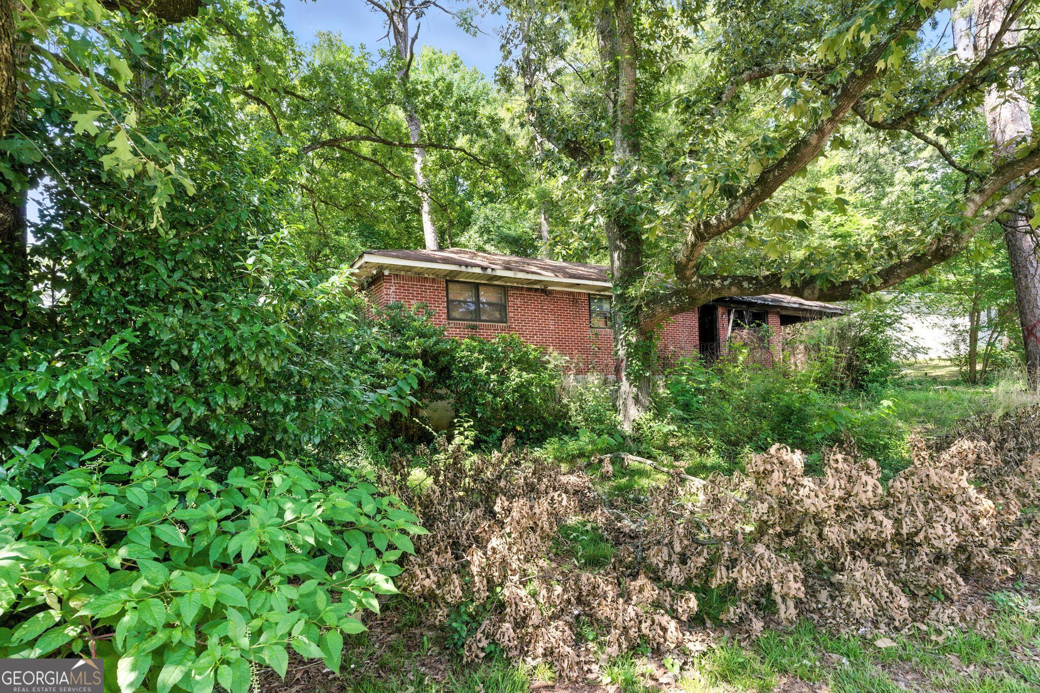 1130 Highway 138 SW