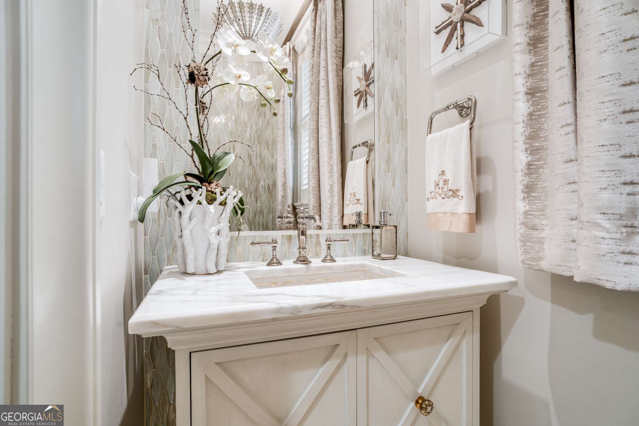 Peachtree City, Georgia 30269, United States, 4 Bedrooms Bedrooms, ,4 BathroomsBathrooms,Residential,Active,199930