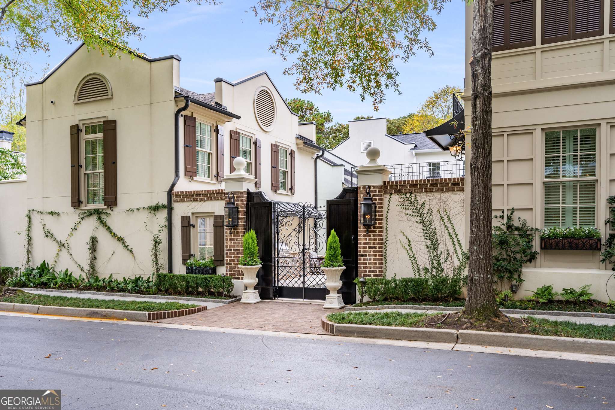 Peachtree City, Georgia 30269, United States, 4 Bedrooms Bedrooms, ,4 BathroomsBathrooms,Residential,Active,199930