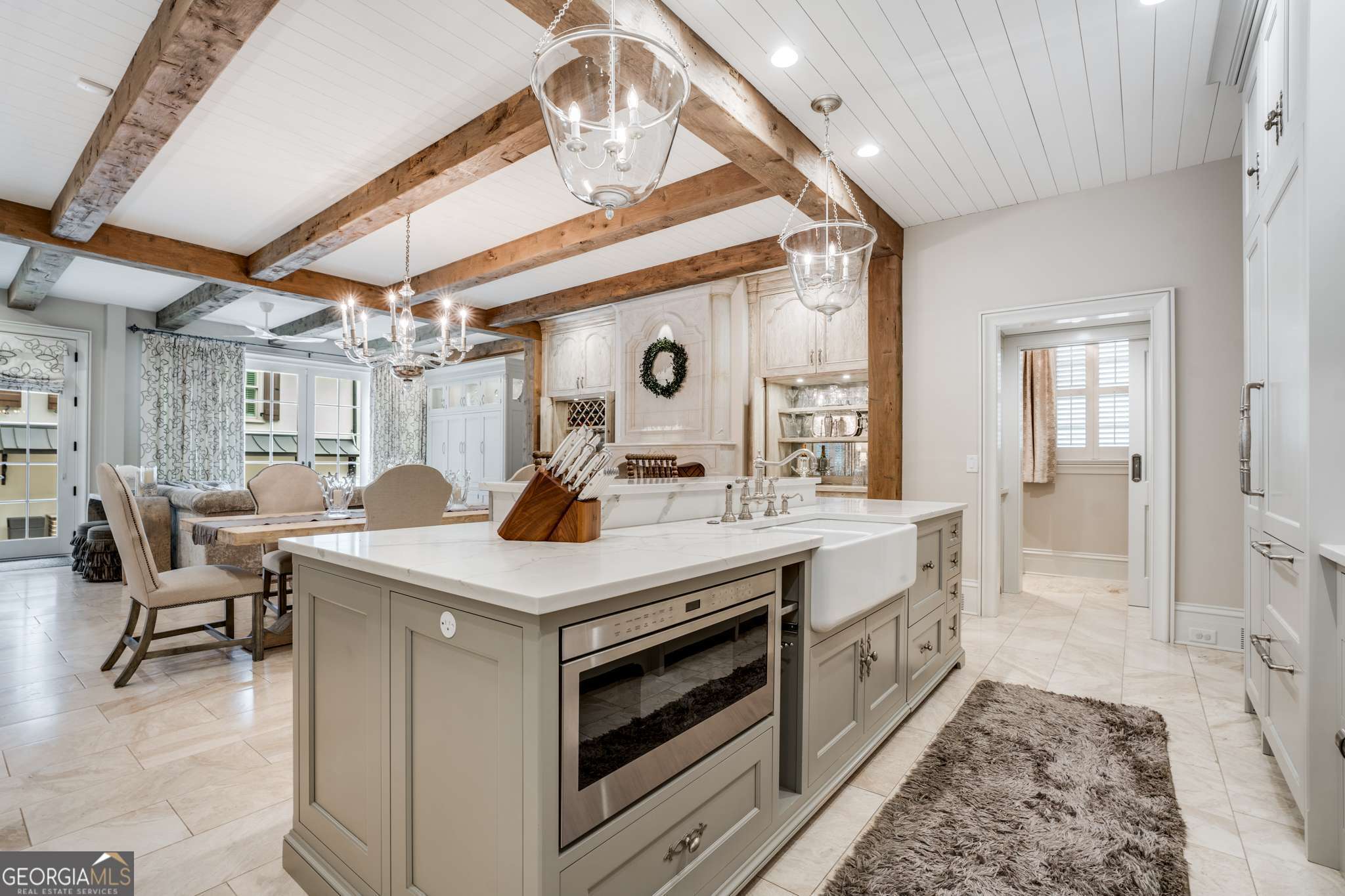 Peachtree City, Georgia 30269, United States, 4 Bedrooms Bedrooms, ,4 BathroomsBathrooms,Residential,Active,199930