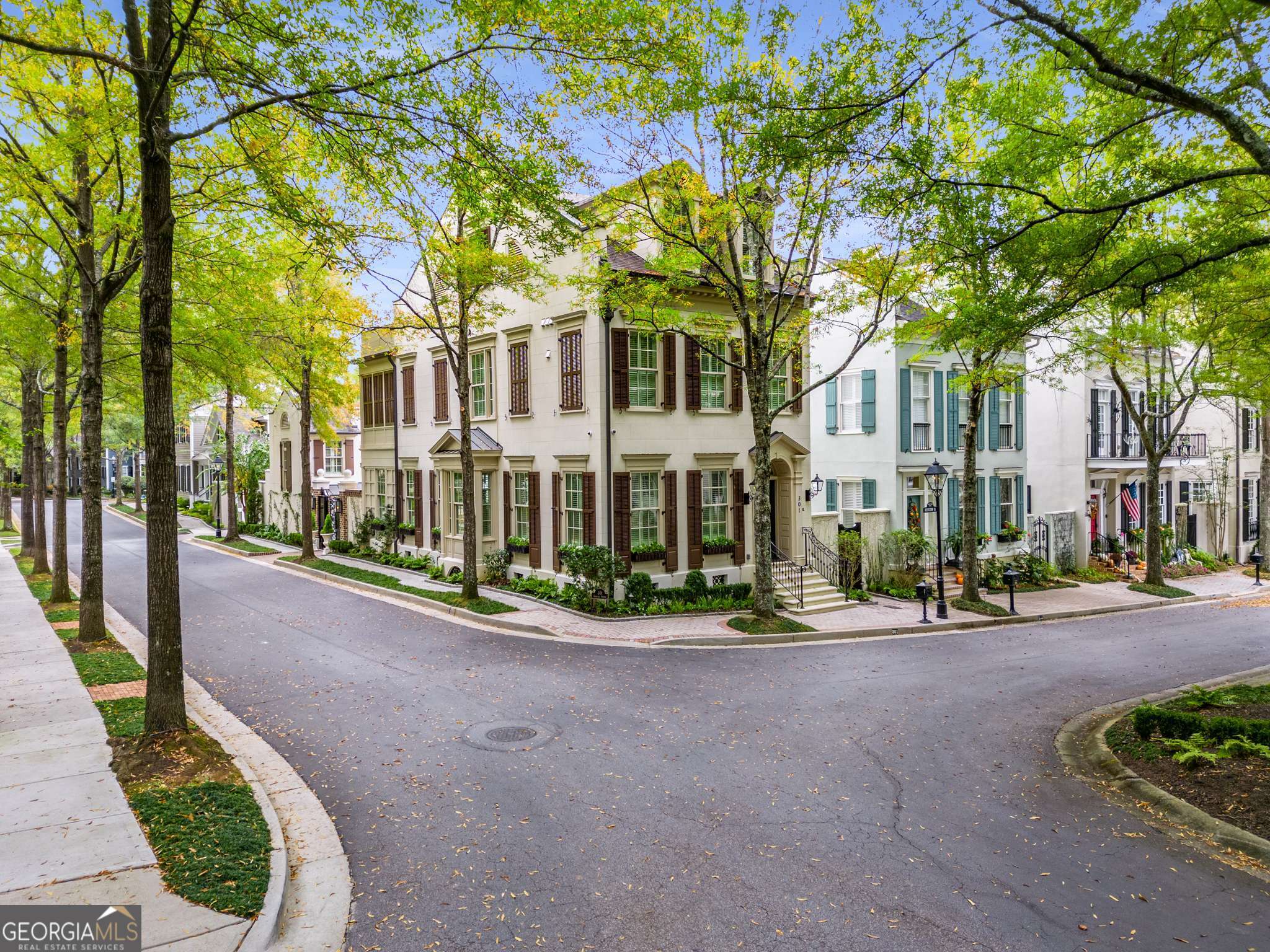 Peachtree City, Georgia 30269, United States, 4 Bedrooms Bedrooms, ,4 BathroomsBathrooms,Residential,Active,199930