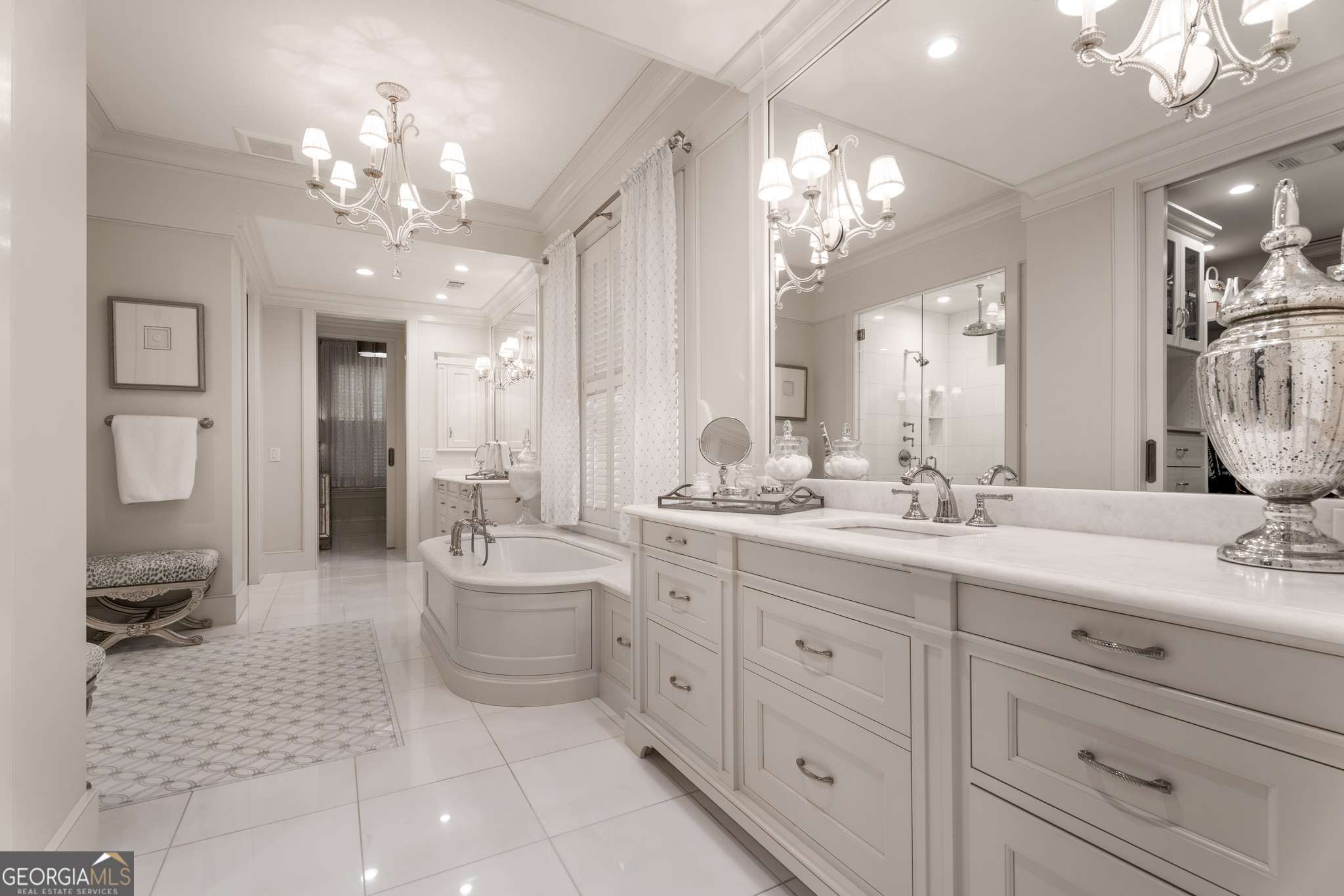 Peachtree City, Georgia 30269, United States, 4 Bedrooms Bedrooms, ,4 BathroomsBathrooms,Residential,Active,199930