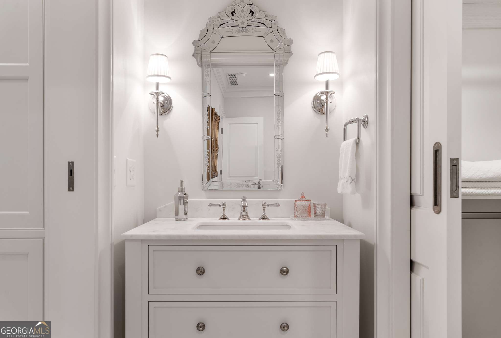 Peachtree City, Georgia 30269, United States, 4 Bedrooms Bedrooms, ,4 BathroomsBathrooms,Residential,Active,199930