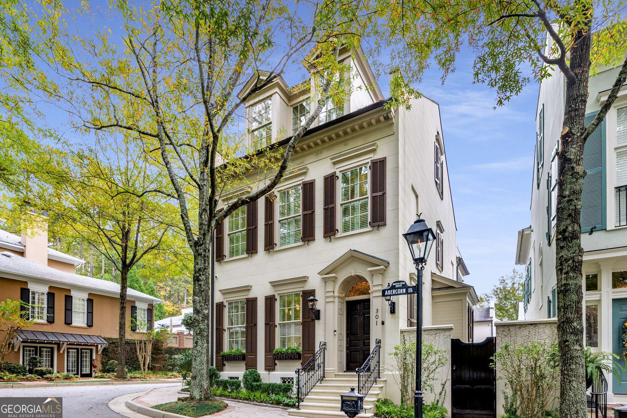 Peachtree City, Georgia 30269, United States, 4 Bedrooms Bedrooms, ,4 BathroomsBathrooms,Residential,Active,199930