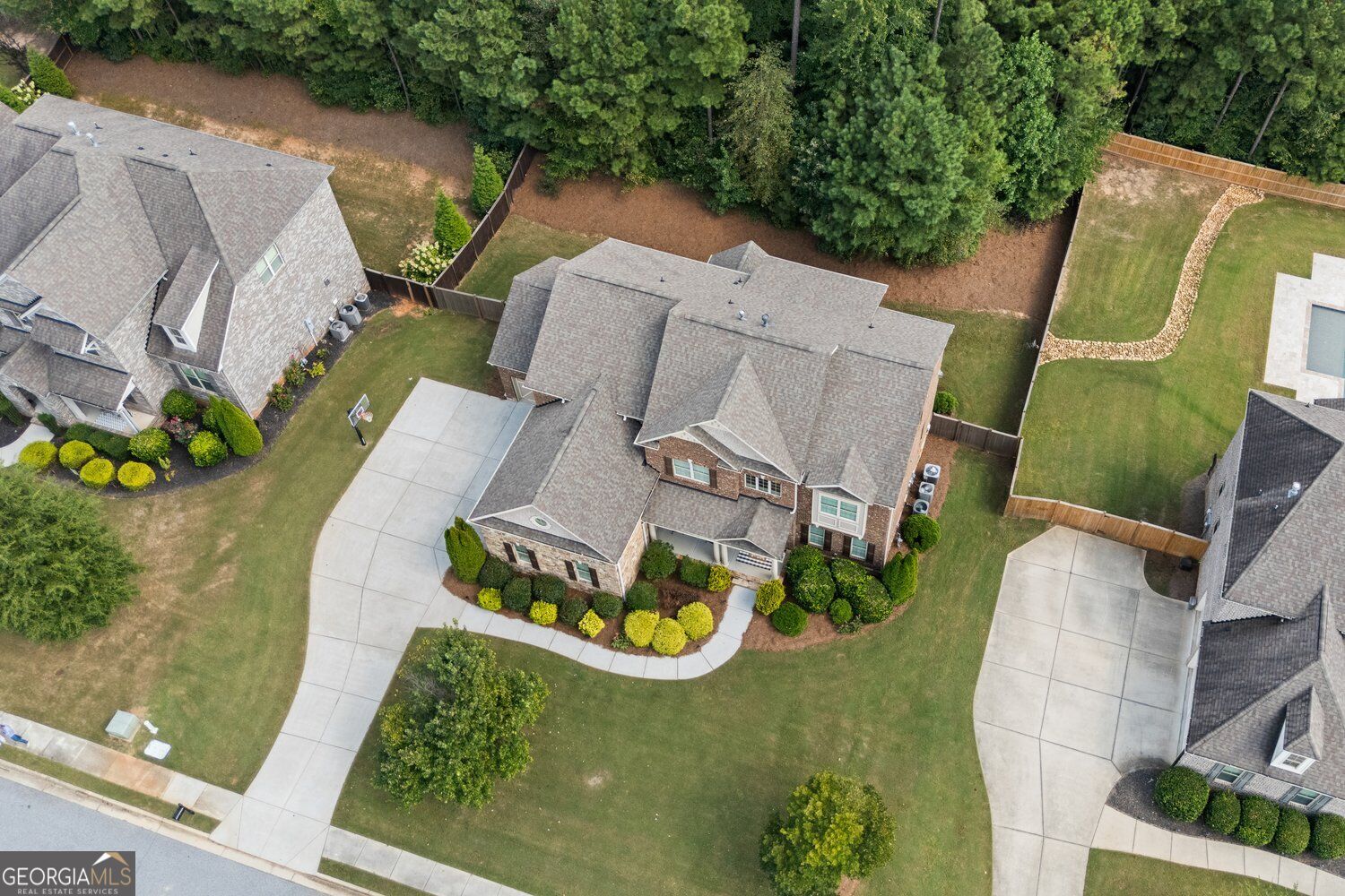 2736 Glenkenchie CT NW