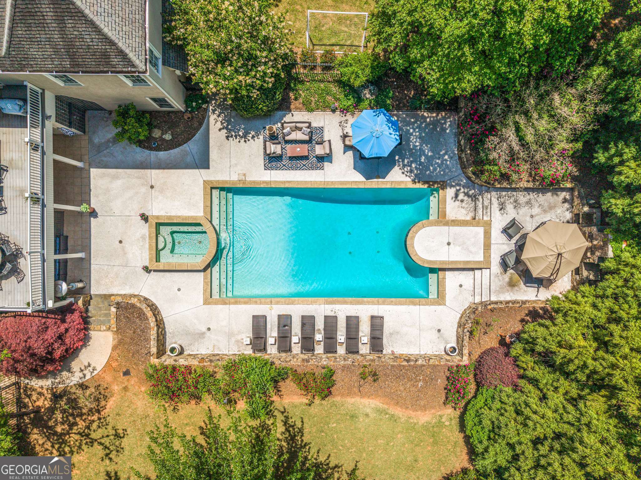 204 Clear Springs LN