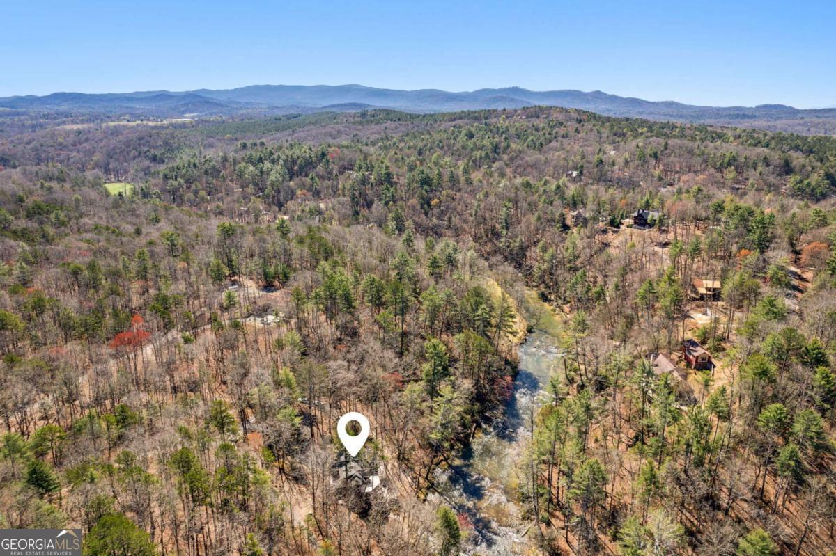 124 River Shoals RD