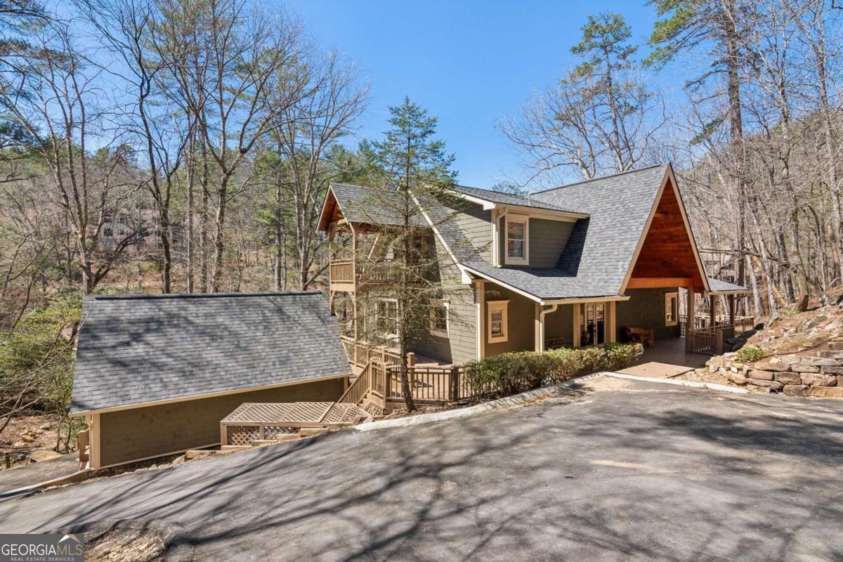 124 River Shoals RD