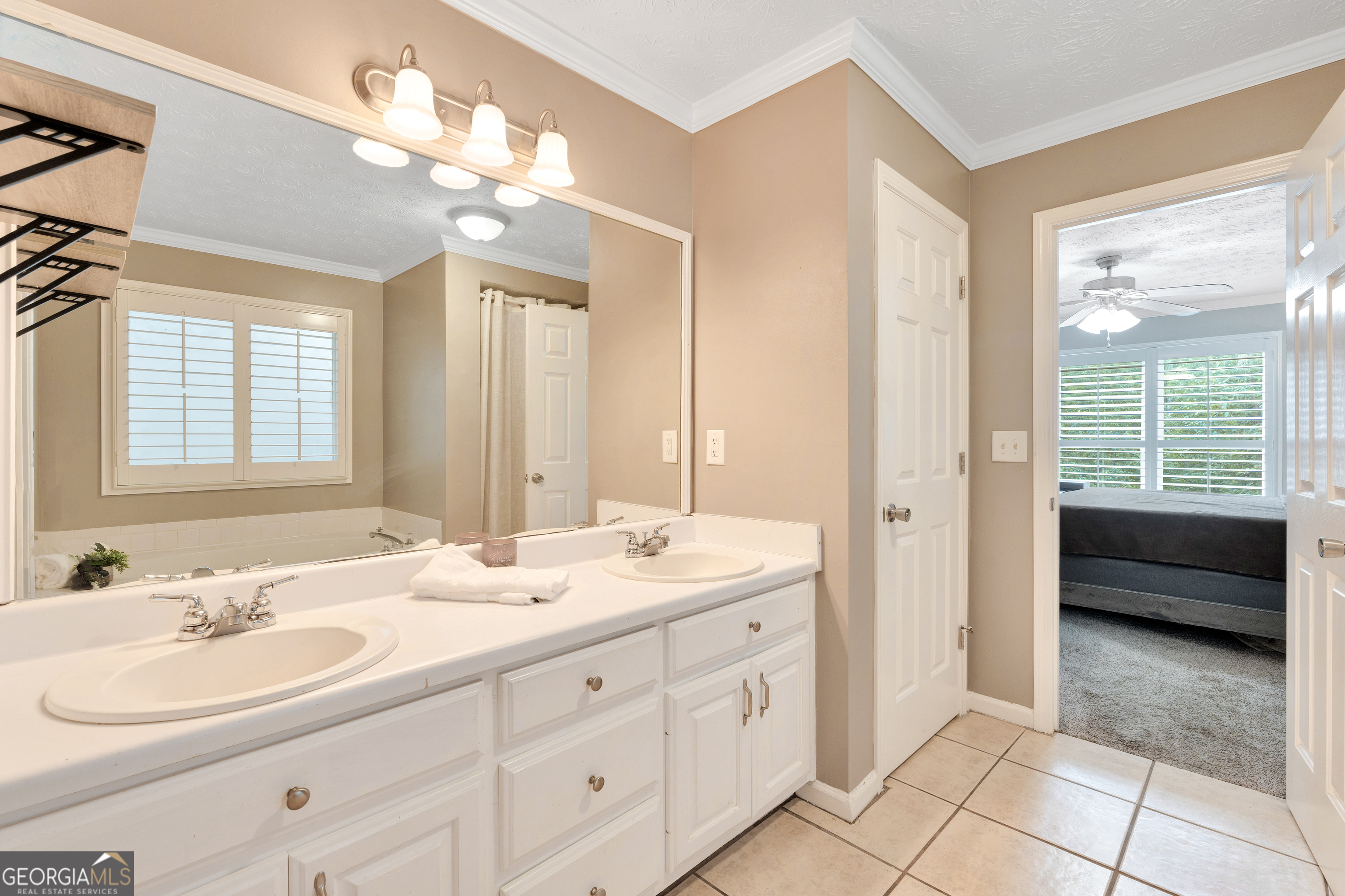 Lanier Country Club Estates - Residential