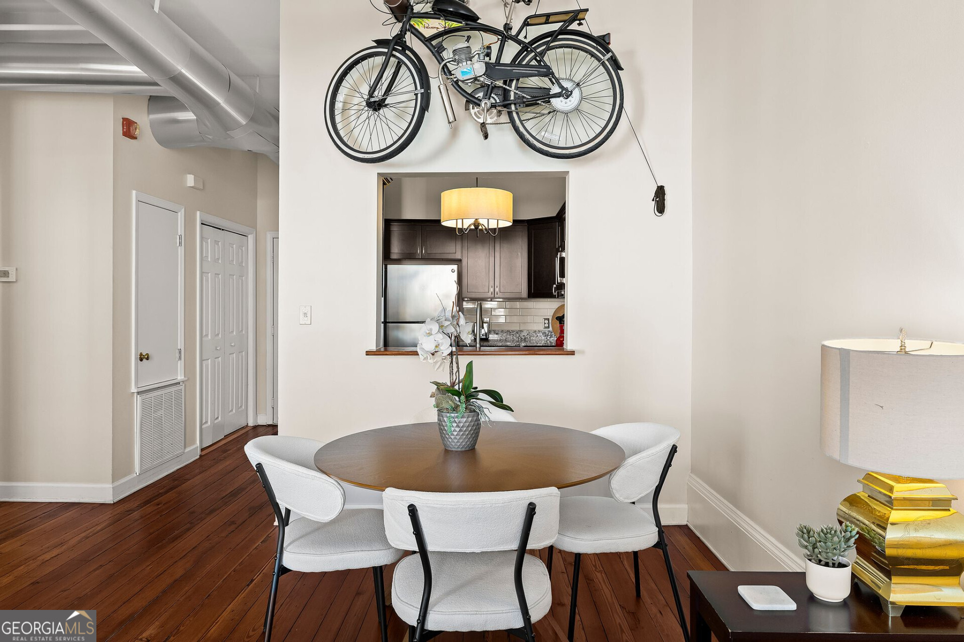 105 Whitaker ST APT 302