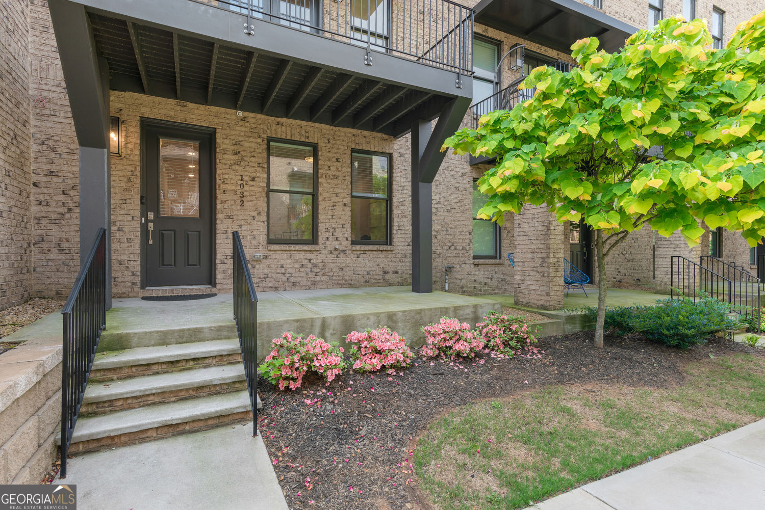 Atlanta, Georgia 30318, United States, 3 Bedrooms Bedrooms, ,4 BathroomsBathrooms,Residential,Active,120658