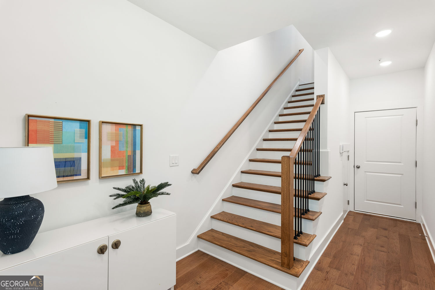 Atlanta, Georgia 30318, United States, 3 Bedrooms Bedrooms, ,4 BathroomsBathrooms,Residential,Active,120658