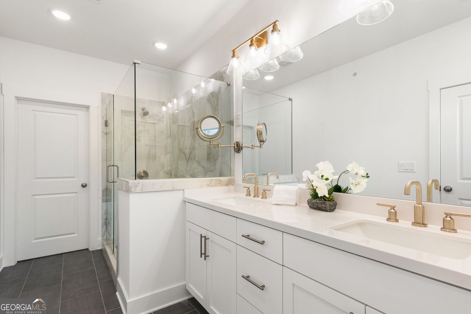 Atlanta, Georgia 30318, United States, 3 Bedrooms Bedrooms, ,4 BathroomsBathrooms,Residential,Active,120658