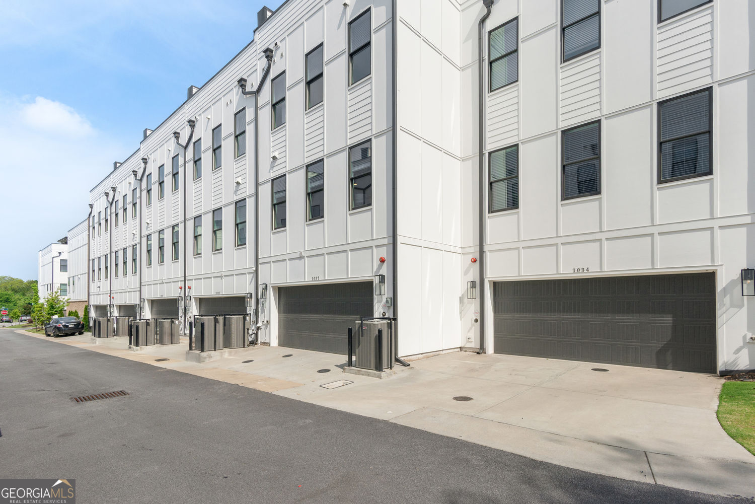 Atlanta, Georgia 30318, United States, 3 Bedrooms Bedrooms, ,4 BathroomsBathrooms,Residential,Active,120658