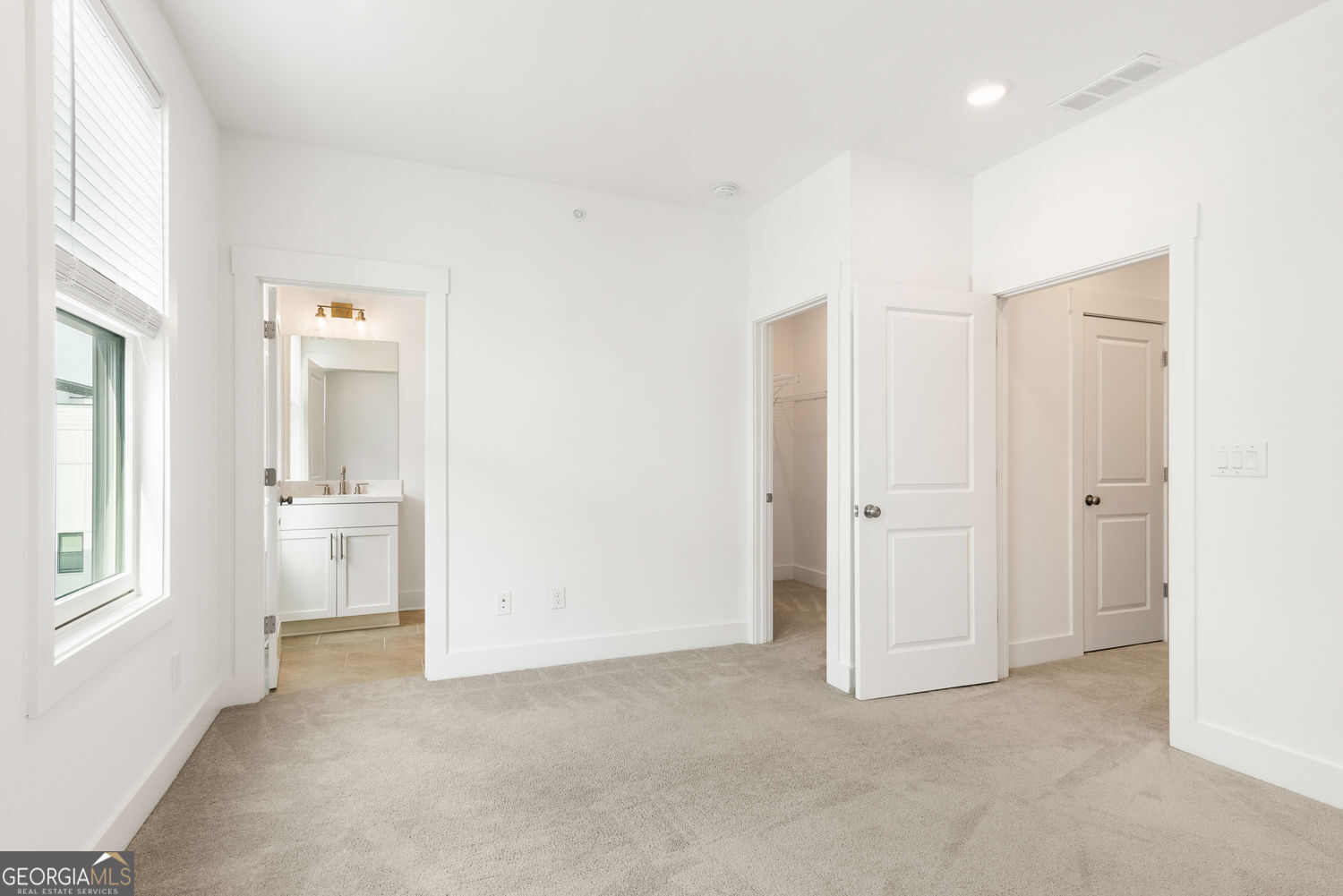 Atlanta, Georgia 30318, United States, 3 Bedrooms Bedrooms, ,4 BathroomsBathrooms,Residential,Active,120658