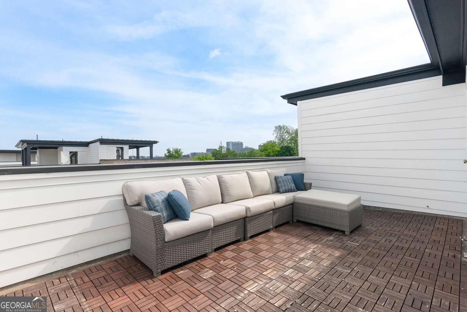 Atlanta, Georgia 30318, United States, 3 Bedrooms Bedrooms, ,4 BathroomsBathrooms,Residential,Active,120658