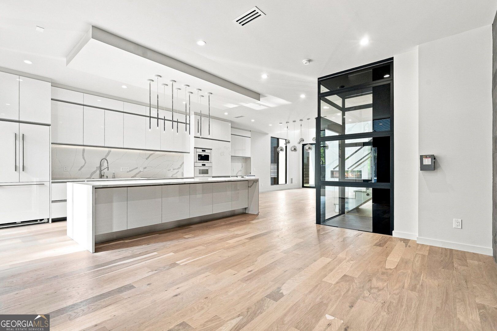 1230 Fowler ST NW