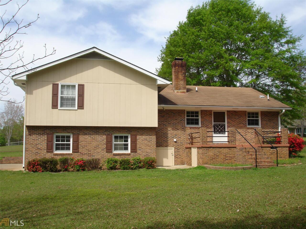 Brookwood 1st Addition - Residential