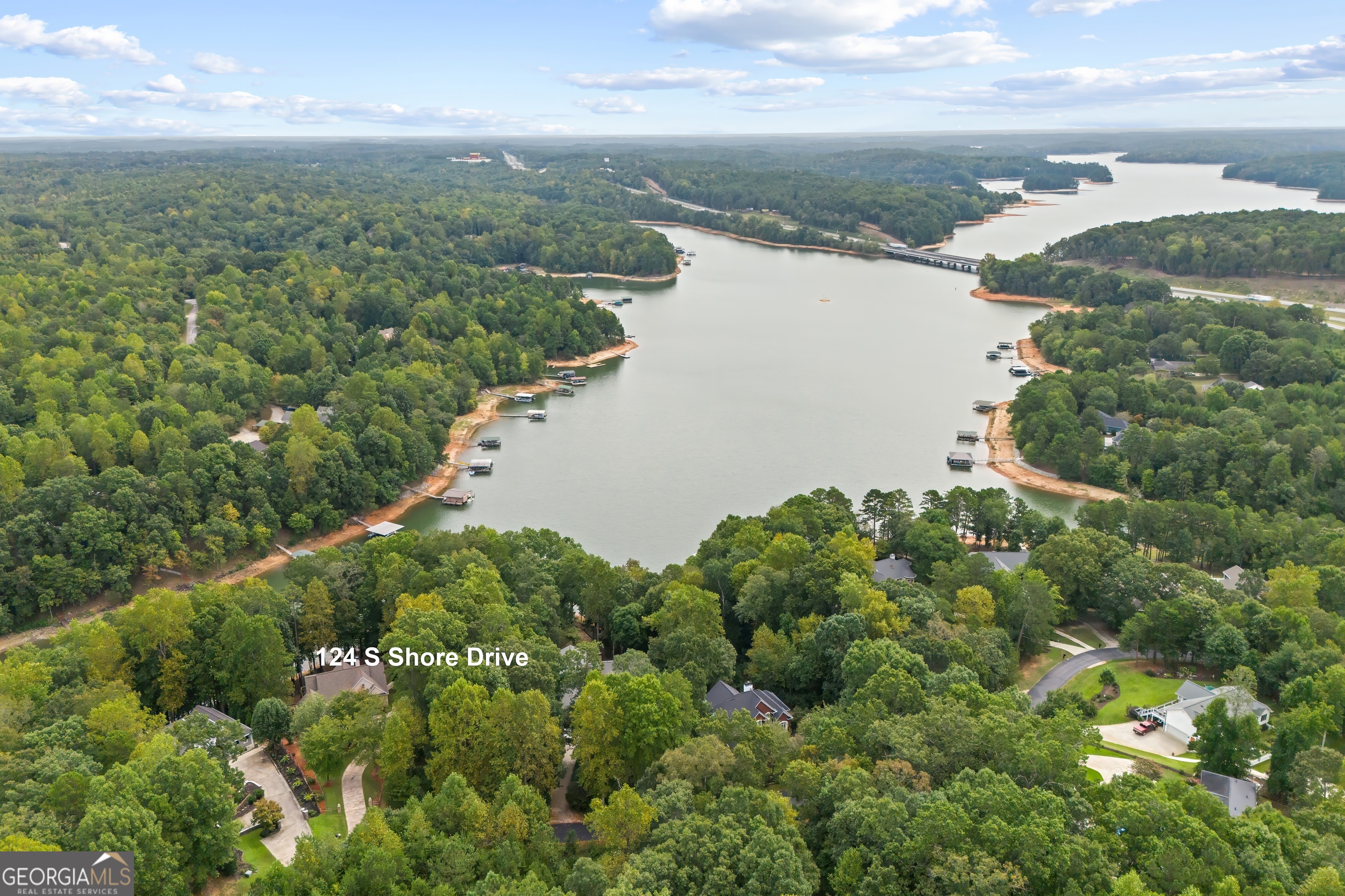 124 S Shore DR