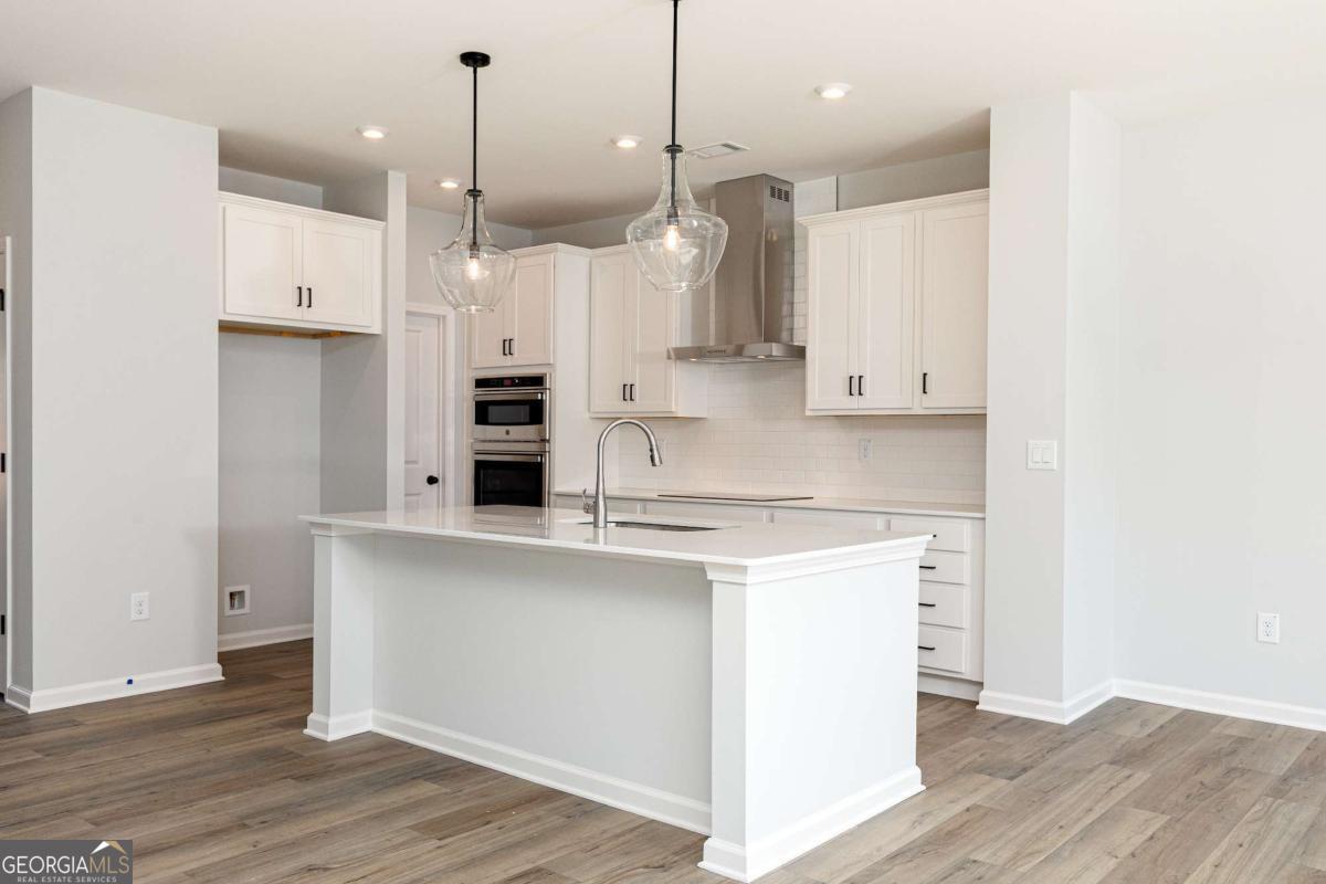 326 Chattahoochee CIR