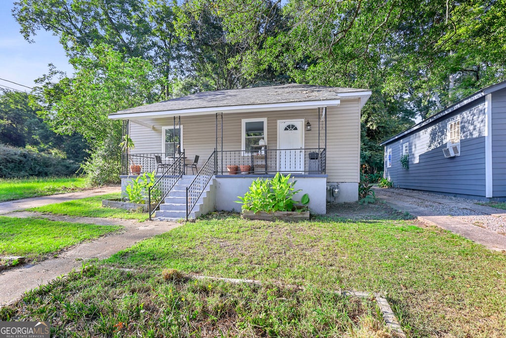 Photo of 203 E Crovat Street, Lagrange, GA 30241 (MLS # 10829213)
