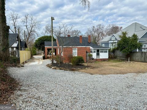 A home in Elberton