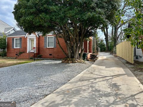 A home in Elberton