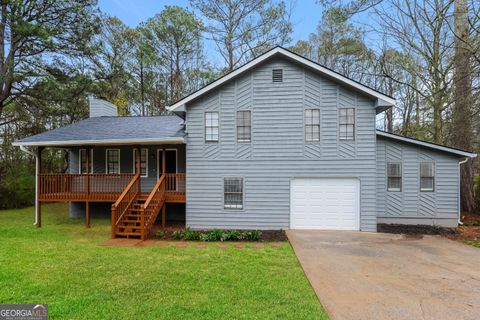 Single Family Residence in Lawrenceville GA 408 Hearth Place.jpg