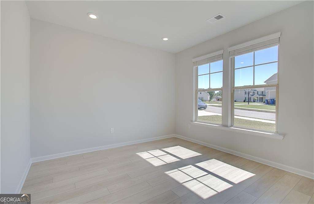 258 Linford DR