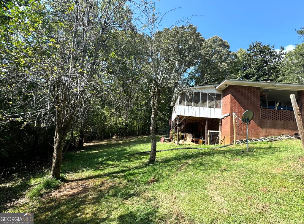 listing image 24