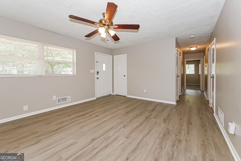 Photo of 8139 Attleboro Drive, Jonesboro, GA 30238 (MLS # 10686033)