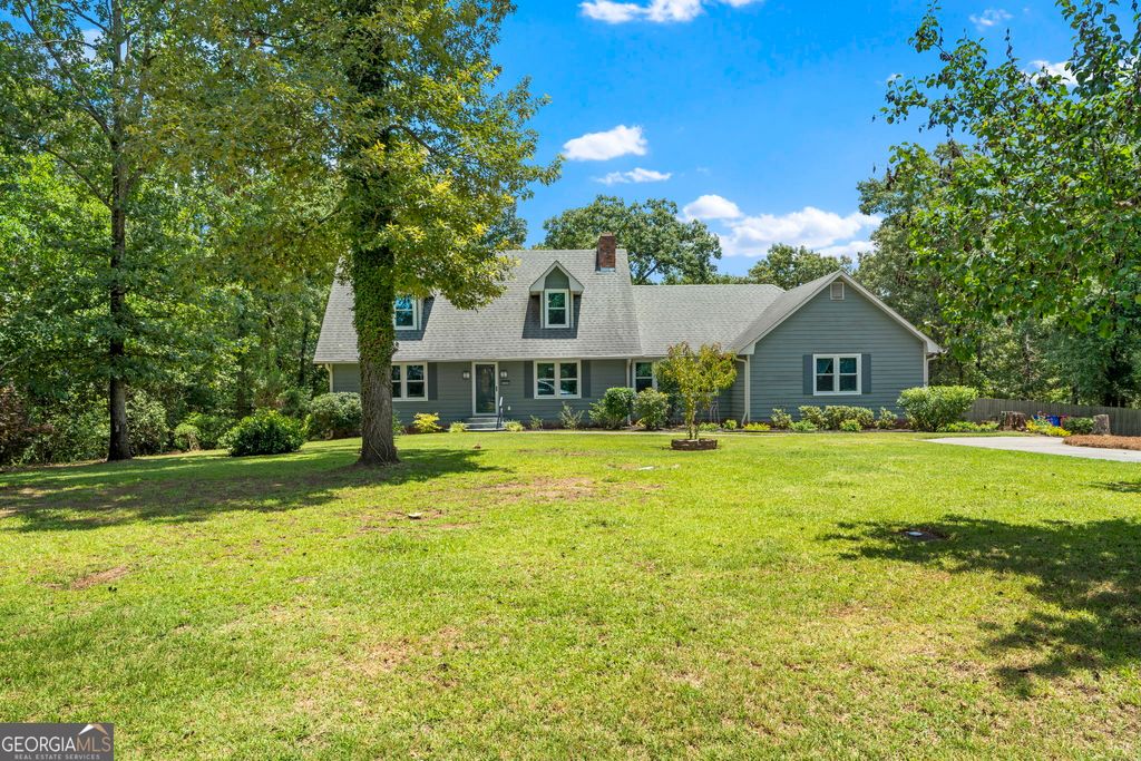 Photo of 6698 Chriswood Drive, Macon, GA 31216 (MLS # 10799260)