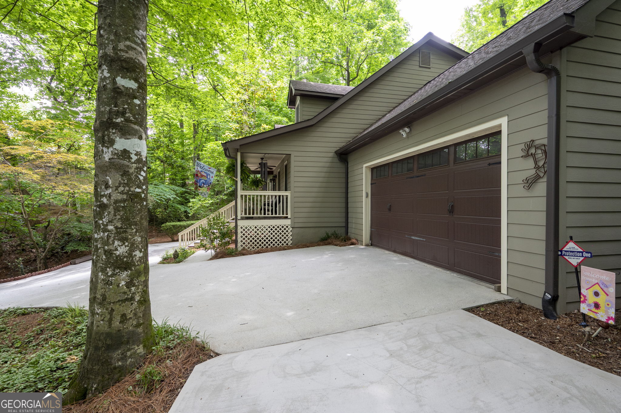 1560 Bubbling Creek RD NE