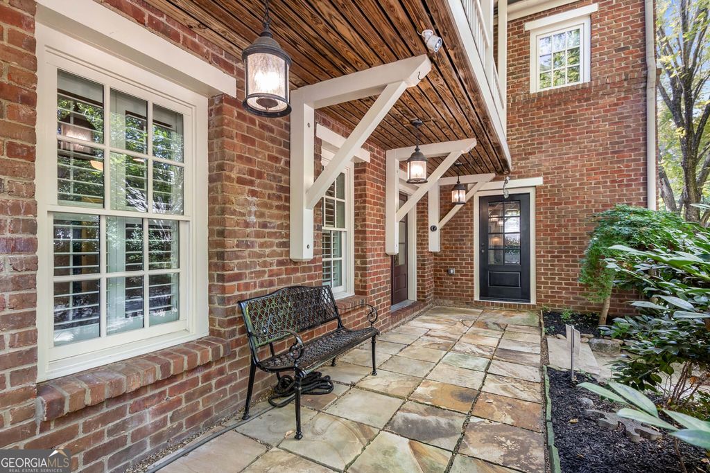 Photo of 965 N Ormewood Park Drive SE, Atlanta, GA 30316 (MLS # 10618162)