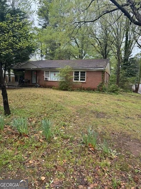 Photo of 2667 Plantation Drive, Atlanta, GA 30344 (MLS # 10612572)