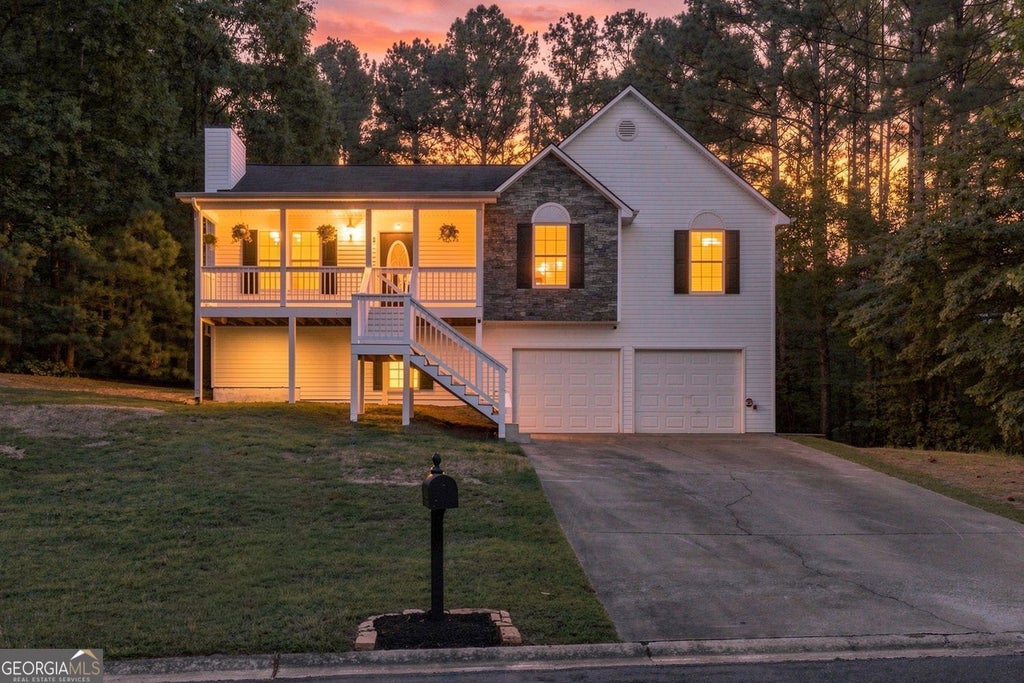 Photo of 129 Greatwood Drive, White, GA 30184 (MLS # 10835647)