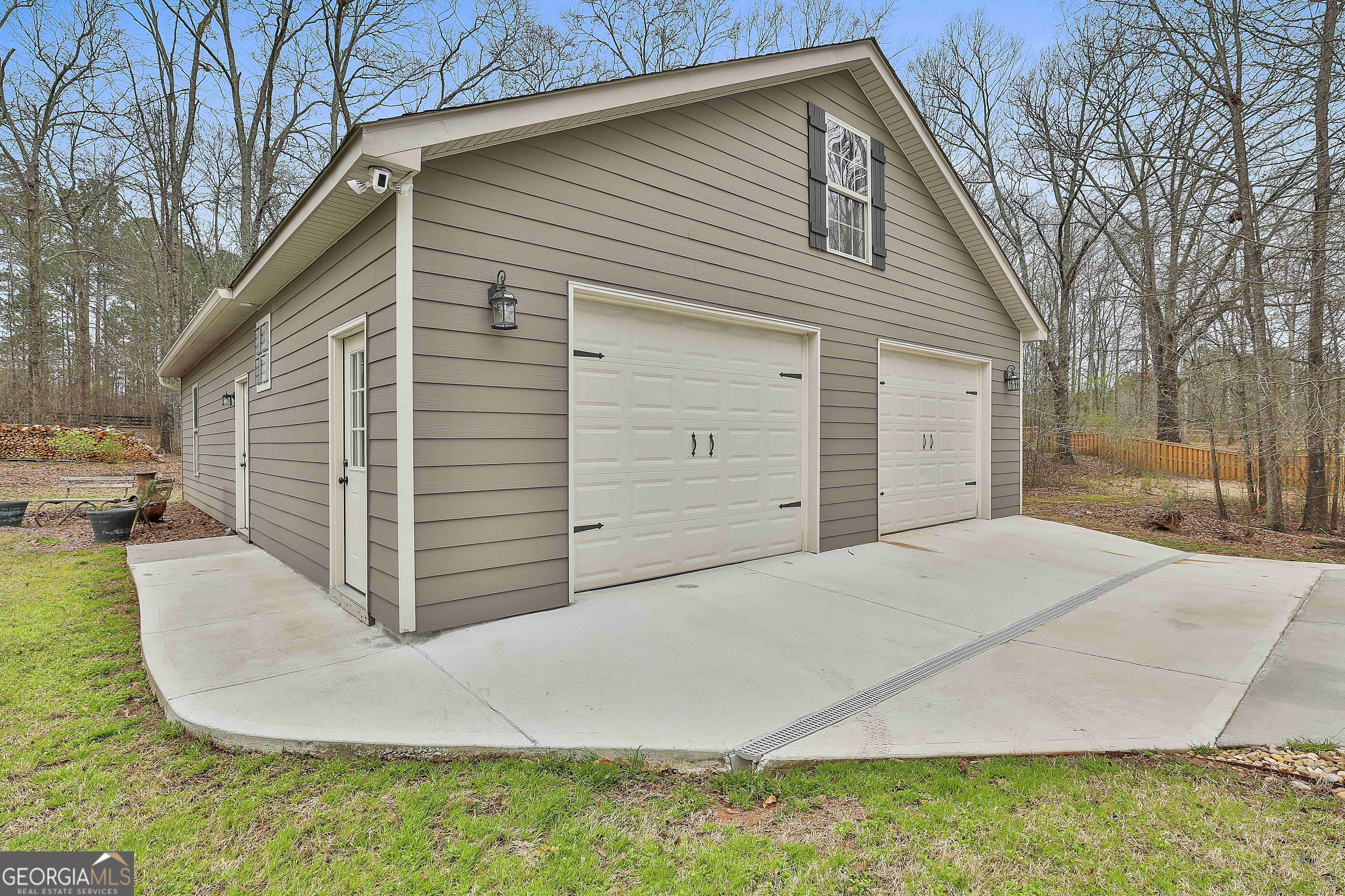 114 Austin Storey CIR