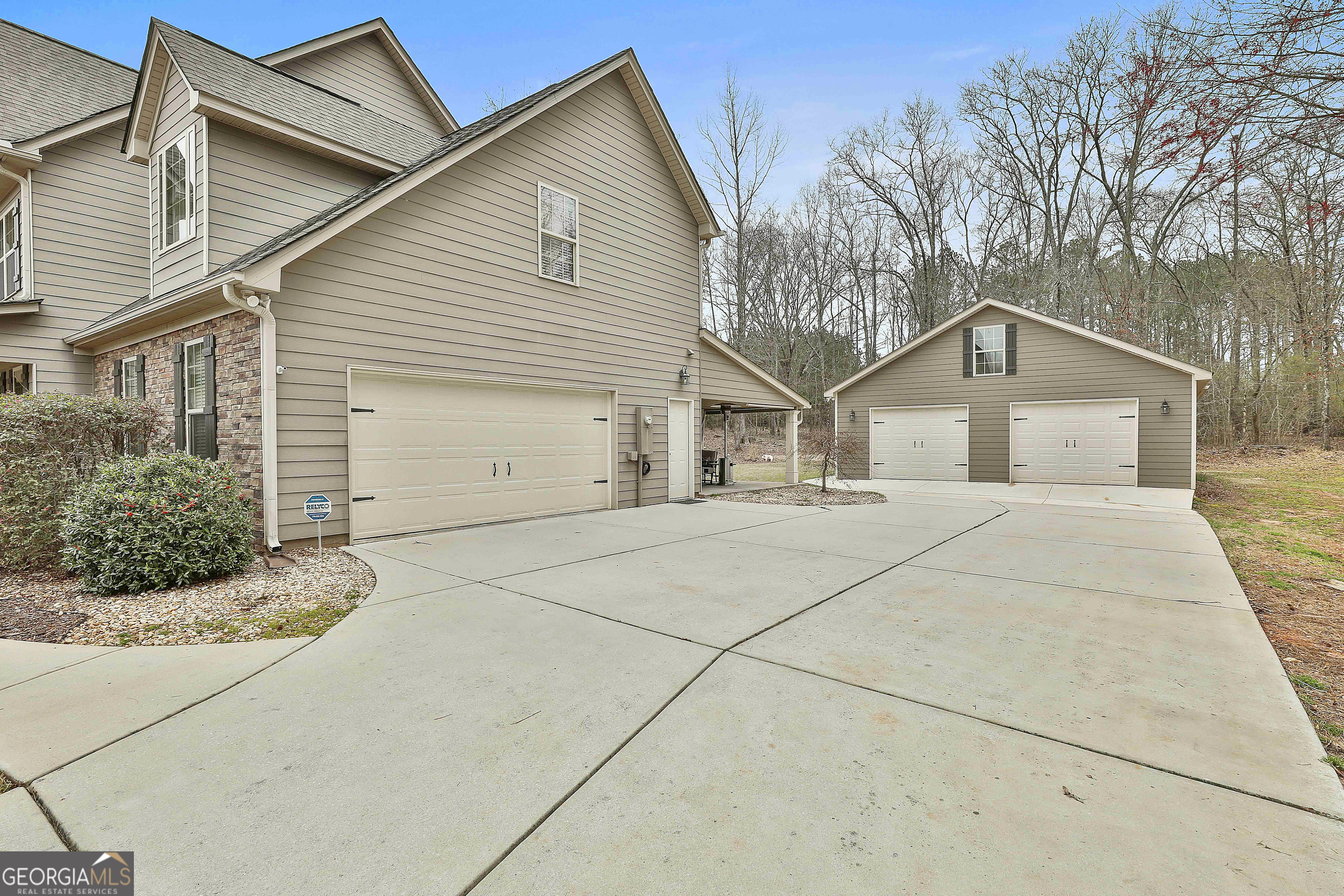 114 Austin Storey CIR