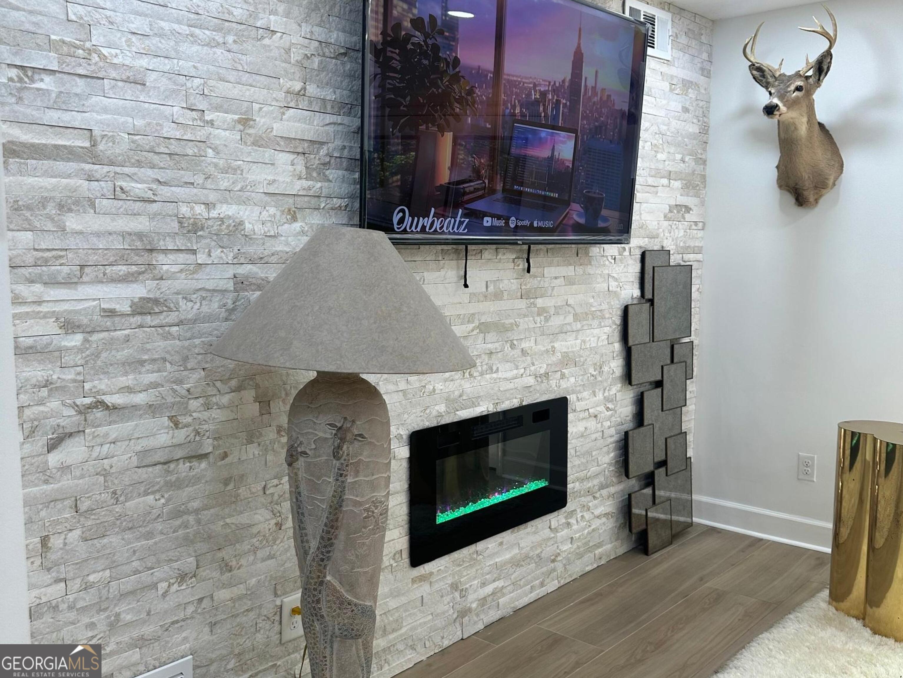 1261 Lavista RD NE N8