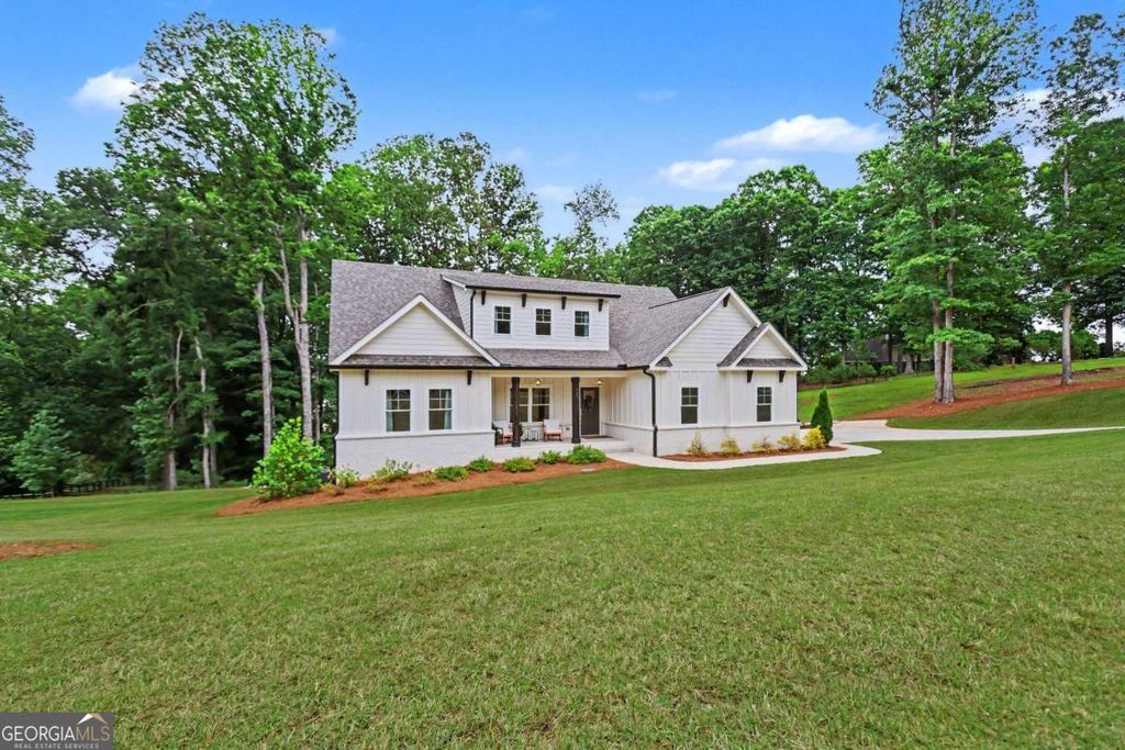 Photo of 727 Old Collins Road, Hoschton, GA 30548 (MLS # 10756178)